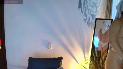 alyssia wolds online show from 09.23.25