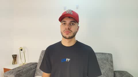 Snapshot of amadeo_wild chatting on 09.23.25 Amadeo Wild online show from 09.23.25