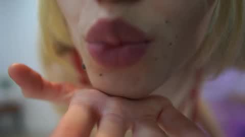 Snapshot of amai__liu chatting on 01.05.26 Amai Liu online show from 01.05.26