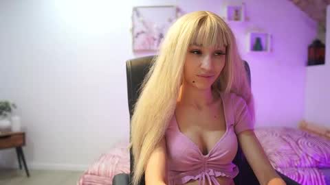 Snapshot of amai__liu chatting on 02.12.26 Amai Liu online show from 02.12.26