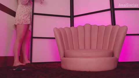 Amai  Sinclair  online show from 11.08.25