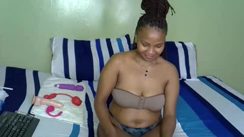 amala01 online show from 05.05.26