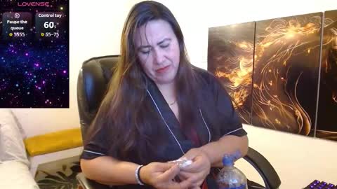 Snapshot of amalia_brunette chatting on 01.16.26 AMALIA online show from 01.16.26