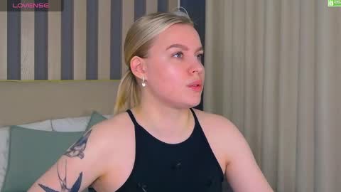 Snapshot of amaliabell chatting on 04.16.26 Amalia online show from 04.16.26