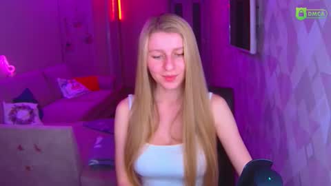 Snapshot of amaliaqueen999 chatting on 01.08.26 Amalia online show from 01.08.26