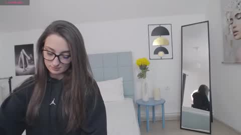 Snapshot of amalliajade chatting on 02.16.26 Amalia online show from 02.16.26