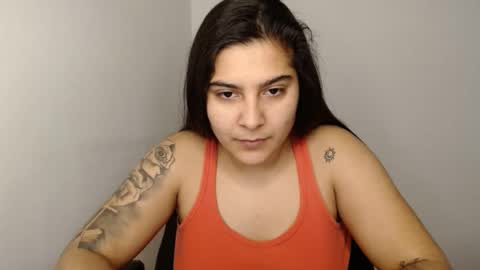 The queen of the biceps  online show from 02.03.25