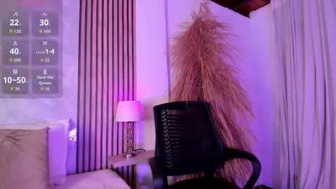 Luisa online show from 11.06.25