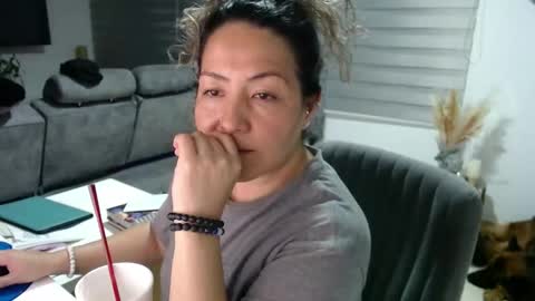 Snapshot of amanda_bella1 chatting on 01.07.25 Amanda online show from 01.07.25