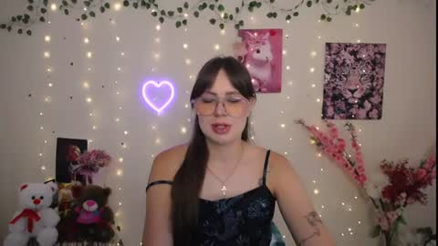 amanda_bright_ online show from 07.04.26