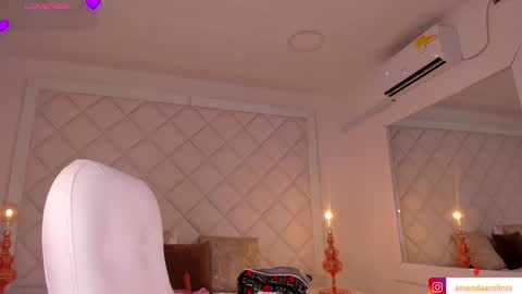 Snapshot of amanda_colin chatting on 10.05.25 Amanda online show from 10.05.25