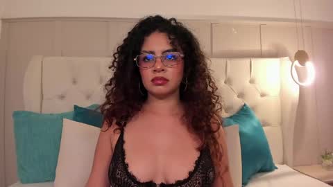 Snapshot of amanda_rios chatting on 05.20.26 Amanda Rios online show from 05.20.26