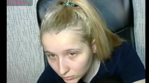 Snapshot of amanda_sherr chatting on 01.19.25 Amanda online show from 01.19.25