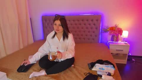 Amanda online show from 05.04.26