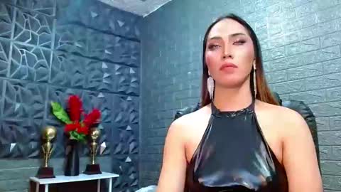 amandaleon online show from 12.14.24