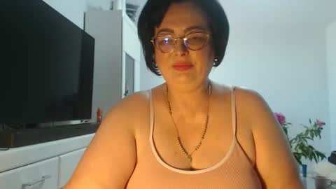 Snapshot of amandamuller1982 chatting on 05.26.26 Anda online show from 05.26.26