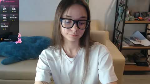 Snapshot of amaneli chatting on 12.20.24 Mila online show from 12.20.24