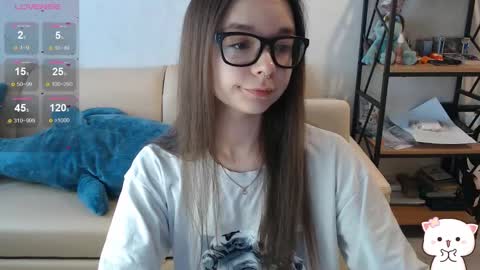 Snapshot of amaneli chatting on 01.05.25 Mila online show from 01.05.25