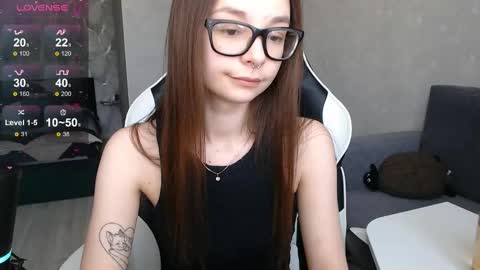 Snapshot of amaneli chatting on 03.07.25 Mila online show from 03.07.25