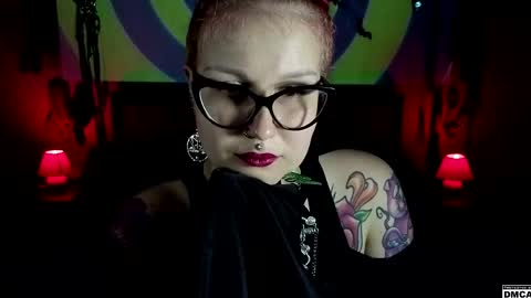 Goddess Amanita online show from 04.13.26