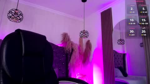 amara_davis1 online show from 05.05.26