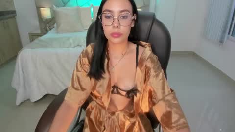 amara foxx online show from 06.29.26