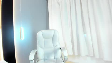      online show from 06.02.26