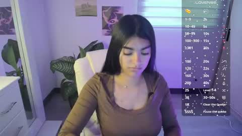 Snapshot of amara_silk chatting on 07.18.26 amara_silk online show from 07.18.26