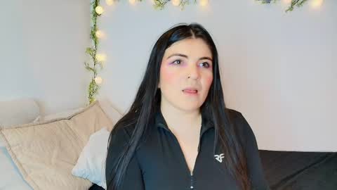 Amara Vega  online show from 05.31.26