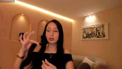 Snapshot of amaradivinex chatting on 04.17.26 Amara Di online show from 04.17.26