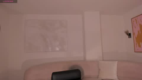 Snapshot of amaradivinex chatting on 04.28.26 Amara Di online show from 04.28.26