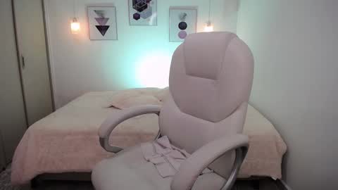 Amarantha online show from 03.04.25