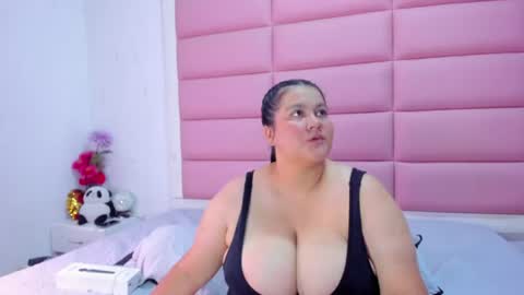 amaranttaylunay online show from 07.29.26