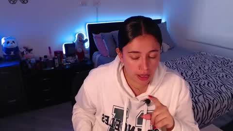 Mila  online show from 02.11.25