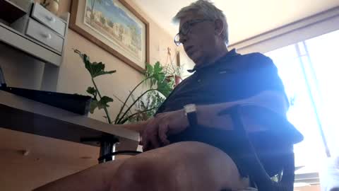 Amaro online show from 01.22.25