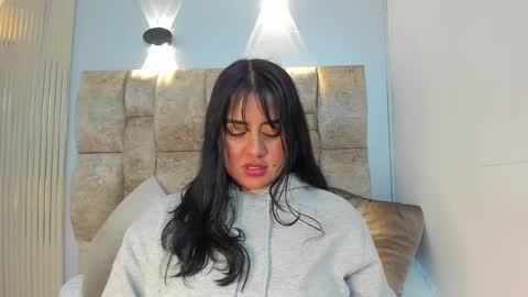 AMATISTA online show from 10.17.25