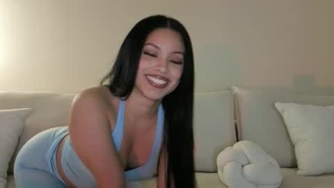 amaya_floress online show from 03.29.26