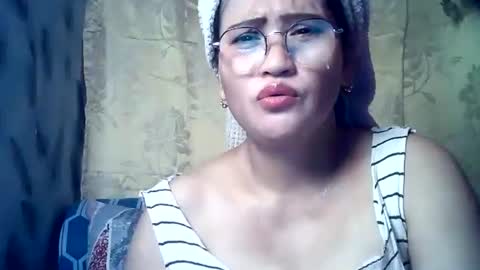 Snapshot of amazing_angel22 chatting on 10.26.25 amazing angel online show from 10.26.25