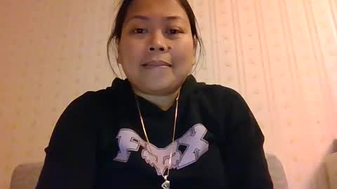 So many calling me Laura but i am Lora now i know Lora is SpanishLaura is EnglishLori is Italian so can call me those name online show from 03.15.26