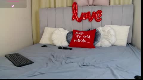 Snapshot of amazongoddess_ chatting on 02.15.26 Amazon online show from 02.15.26