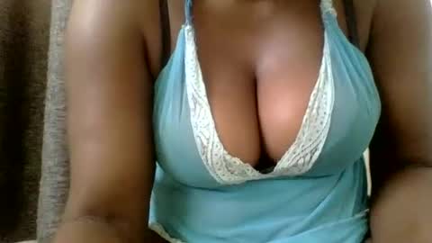 Mia online show from 02.09.25