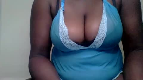 Mia online show from 02.15.25