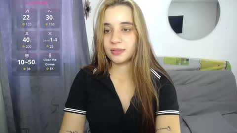 Snapshot of ambar_lynn chatting on 09.20.25 mbar online show from 09.20.25