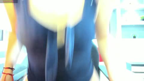 Snapshot of ambar_sex10 chatting on 10.20.25 Ambar  online show from 10.20.25