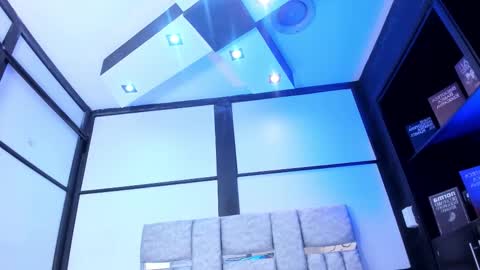 Snapshot of ambarbrown_ chatting on 02.16.26 Ambar online show from 02.16.26