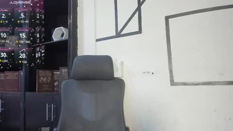 Snapshot of ambarbrown_ chatting on 03.12.26 Ambar online show from 03.12.26