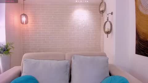 Snapshot of ambarjames_ chatting on 07.14.26 Ambar online show from 07.14.26