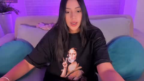Snapshot of ambarjames_ chatting on 07.31.26 Ambar online show from 07.31.26