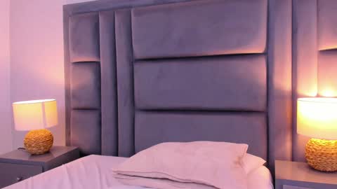 AmbarSantany  online show from 12.27.24