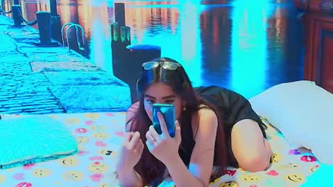 Snapshot of ambel_rose chatting on 01.17.26 ambel_rose online show from 01.17.26